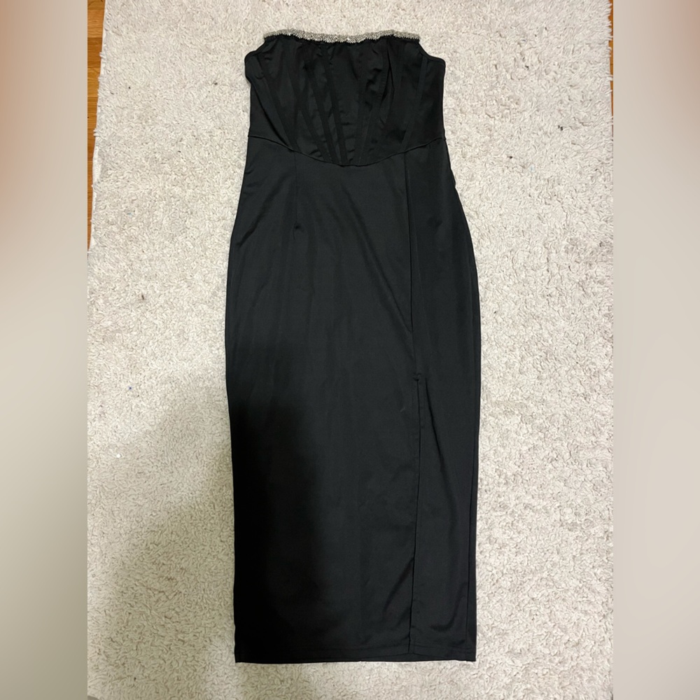 Elegant Black Evening Dress